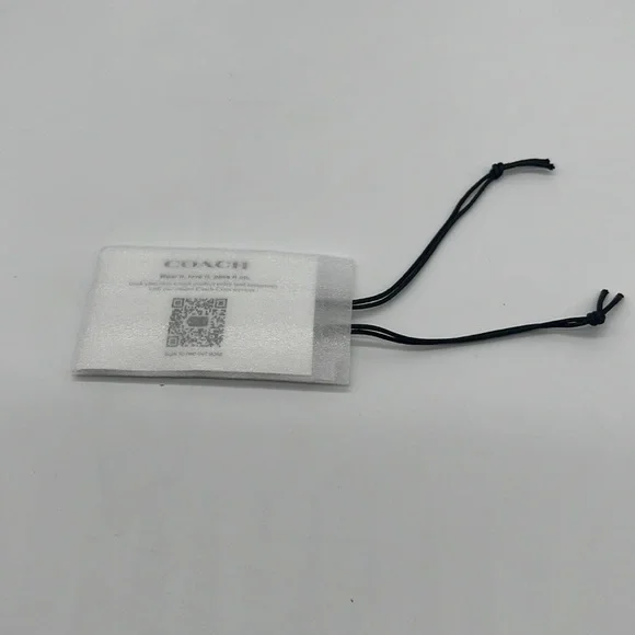 Coach NWT Flask In Signature Canvas Gunmetal/Khaki - Picture 8 of 10